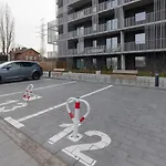 Stacja Wola Apartments With Parking By Noclegi Renters