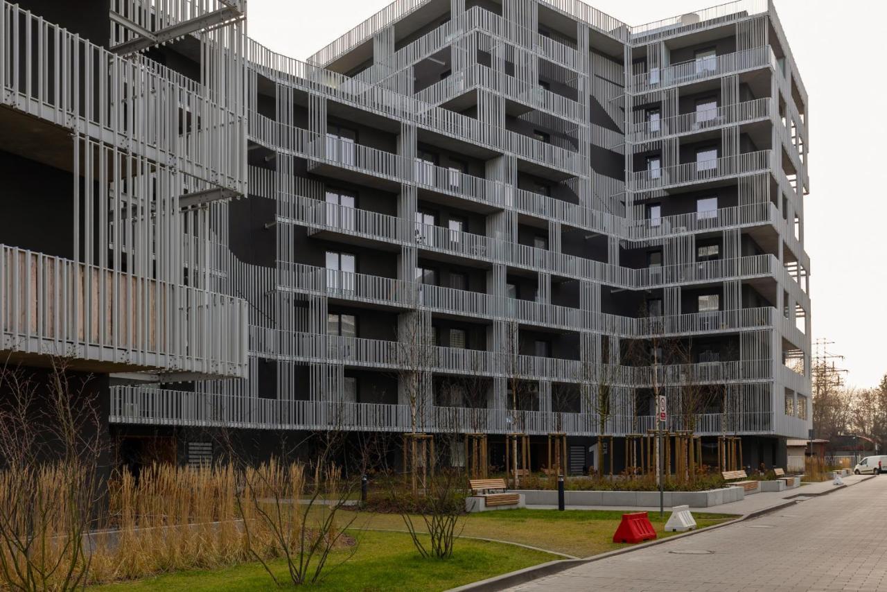 Stacja Wola With Parking By Renters * Warszawa